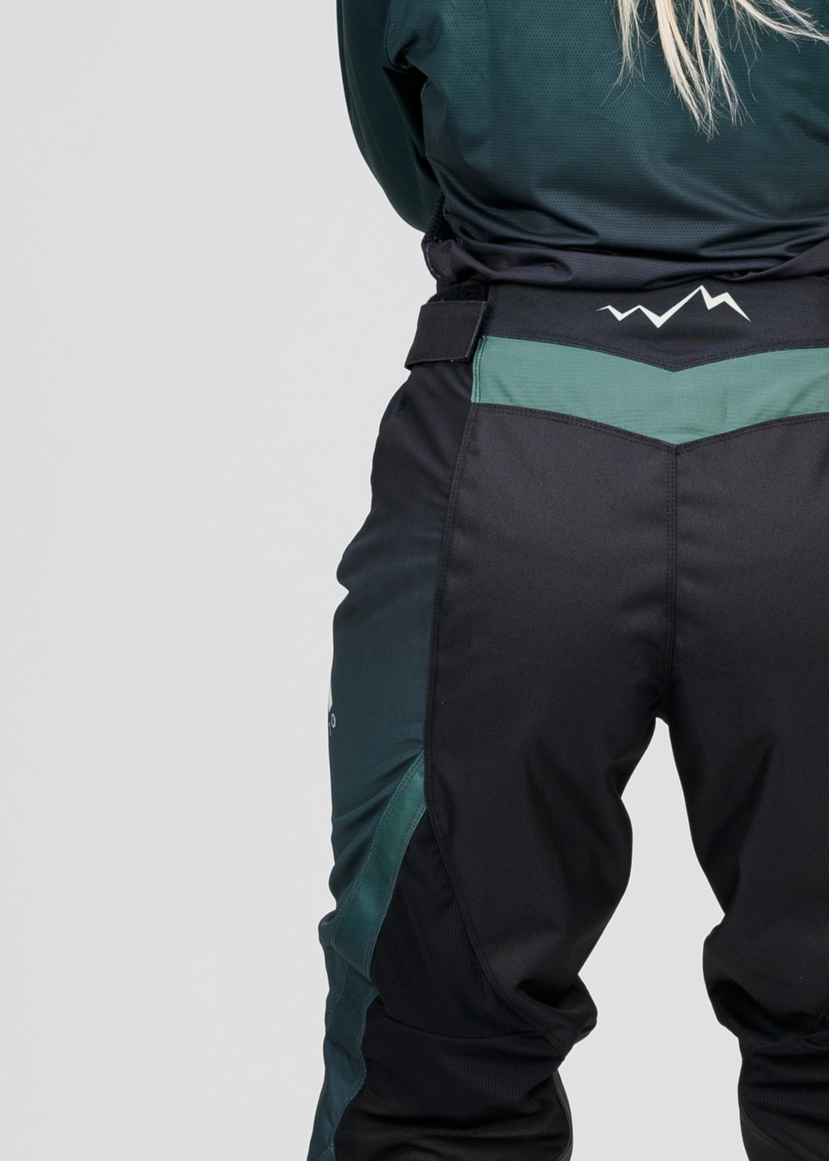 Women's Pro-Line Shadow Fern Pant – hermotox